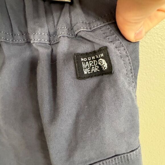 Mountain Hardware belted waist gray blue short size 8 - Picture 5 of 7